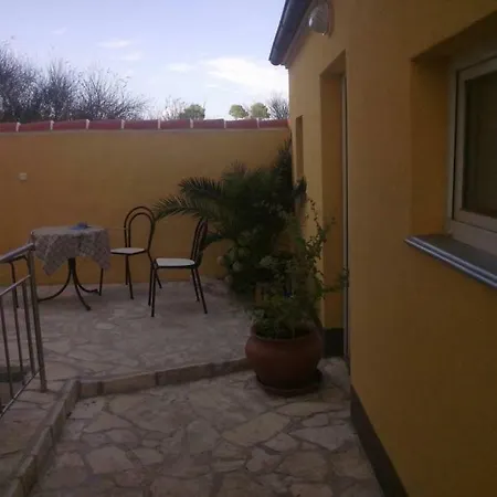 Nera Apartment